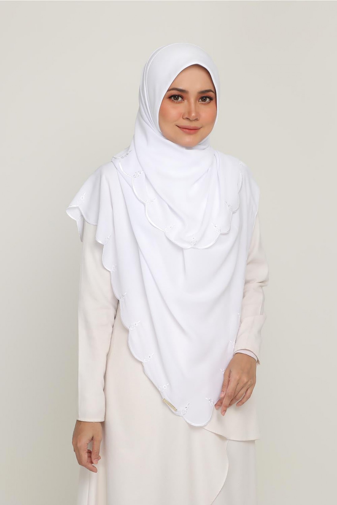 [AS-IS]- Instant Bawal Sulam Pearly White