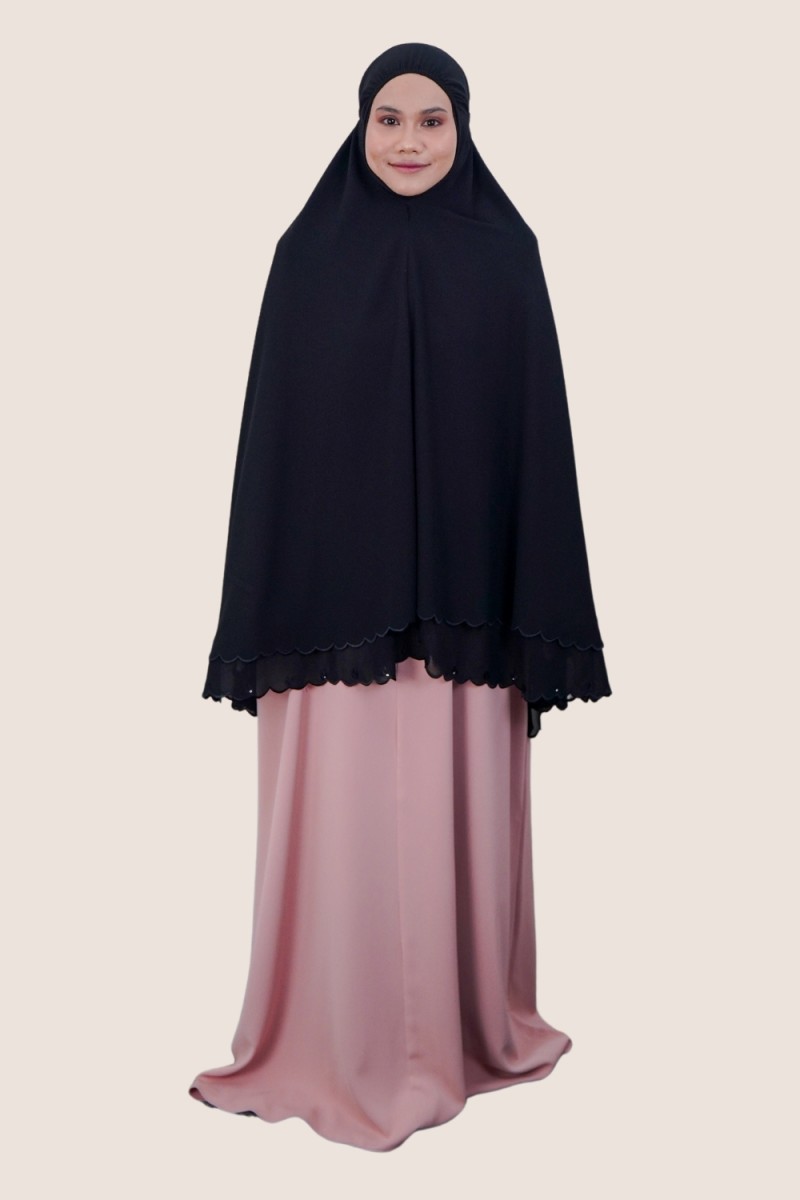 Jubah Rajwa Cherry Blossom x MT Fatimah Luxe Black
