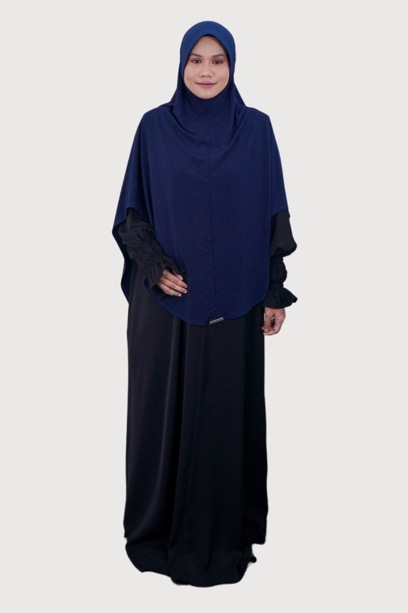 Jubah Rajwa Luxe Black X Hajira Penn Blue