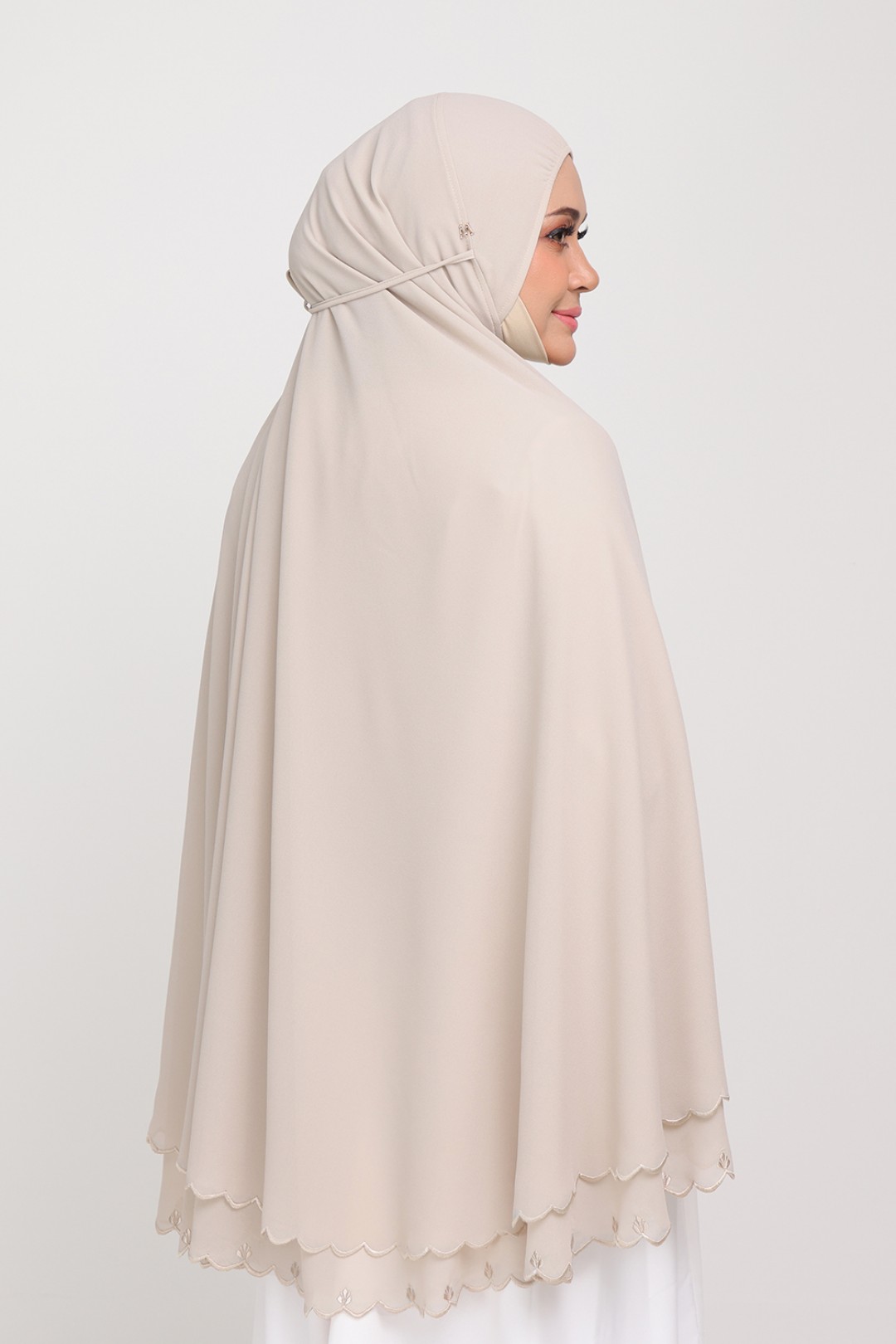 [AS-IS]-Mini Telekung Fatimah Almond Dun