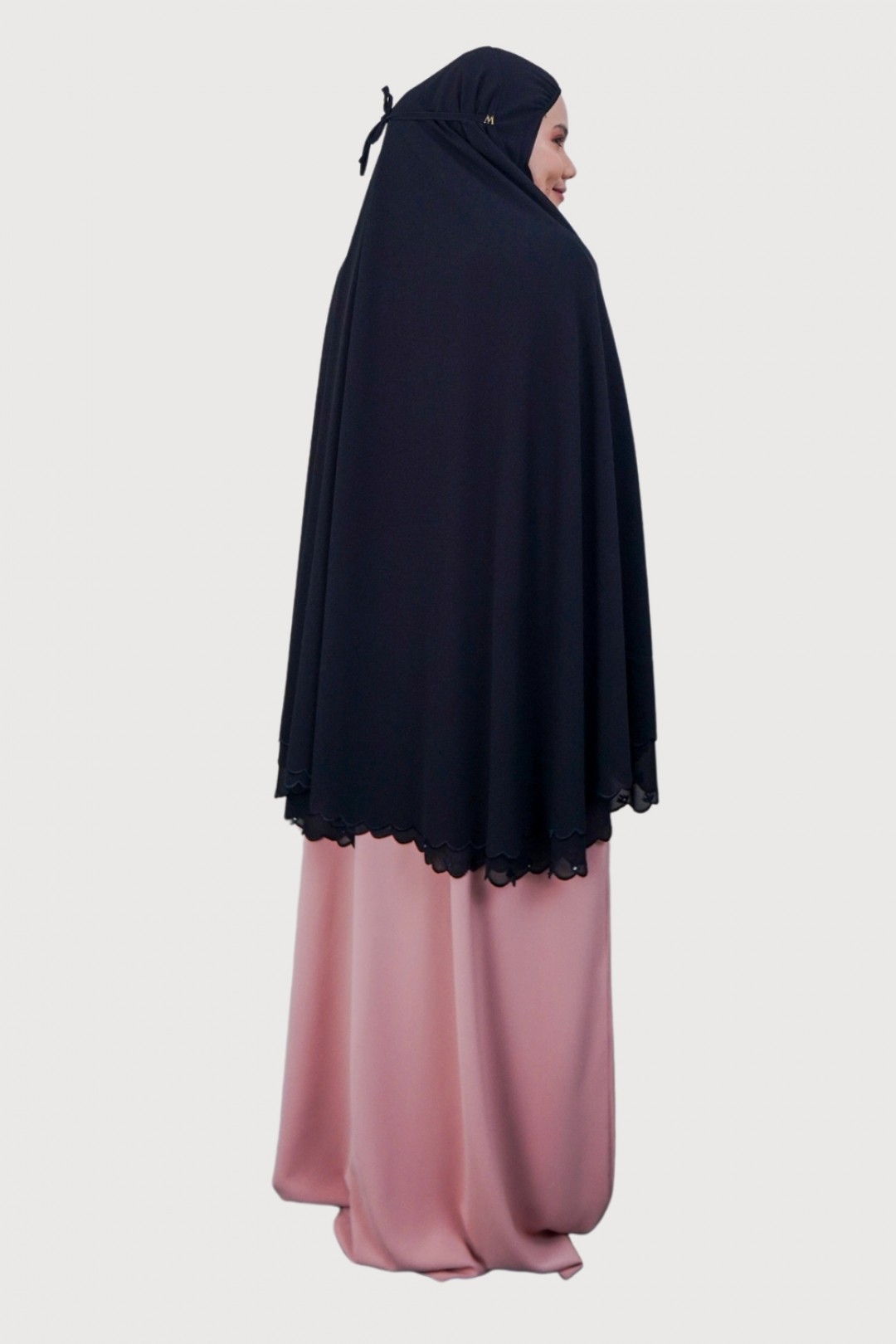 Jubah Rajwa Cherry Blossom x MT Fatimah Luxe Black