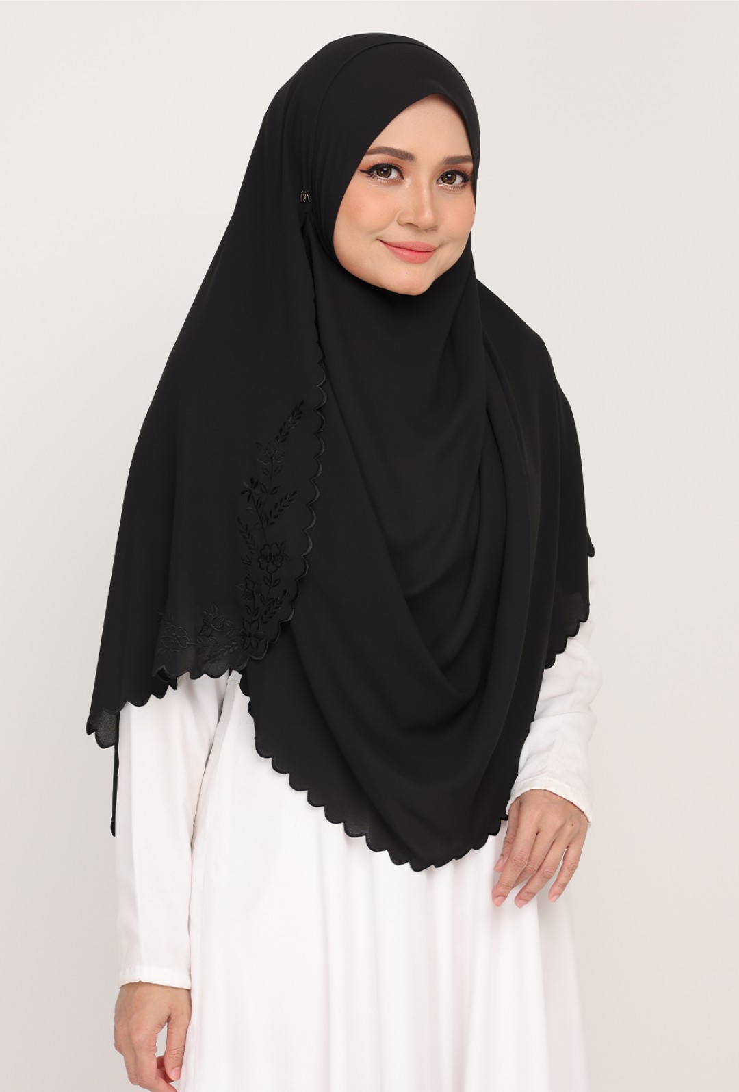 [AS-IS] Instant Sulam Dim Black + Swarovski