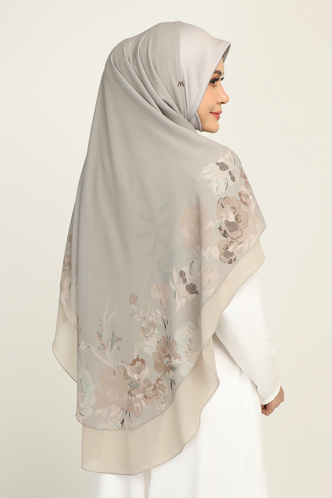 Sarung Printed Budi Isabelline Ash