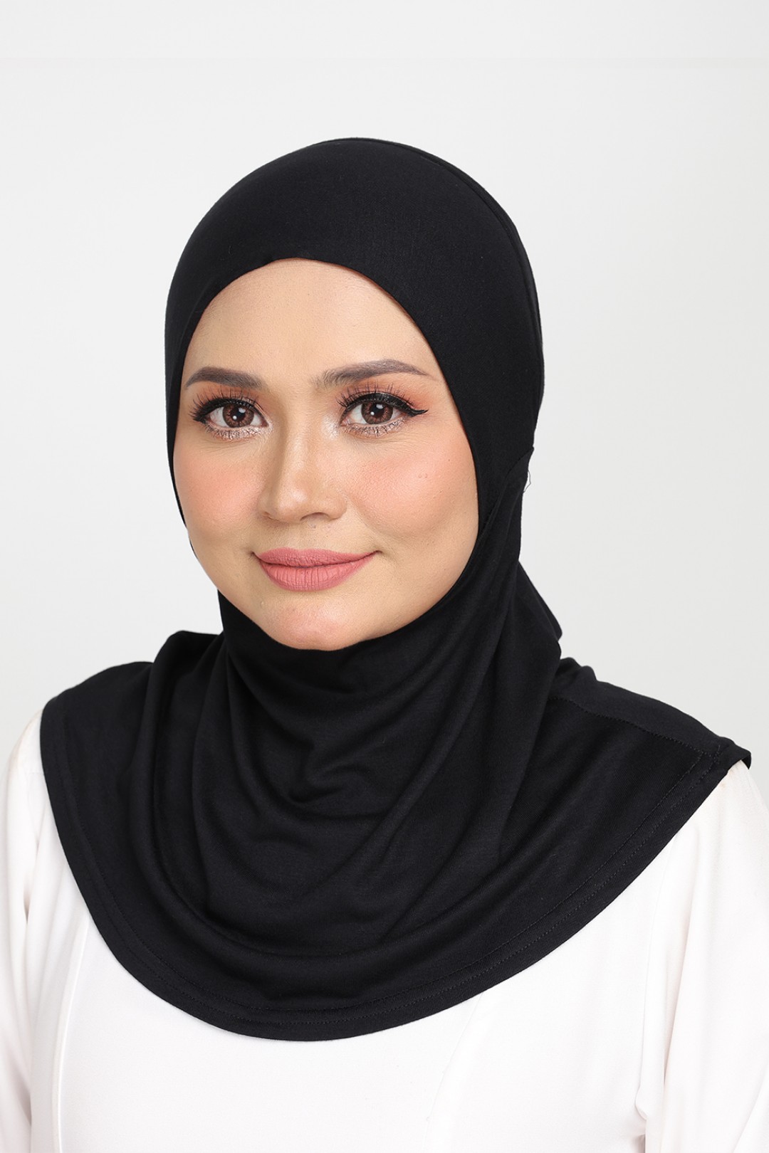 [AS-IS] - Inner Neck Jasmine Black Eye