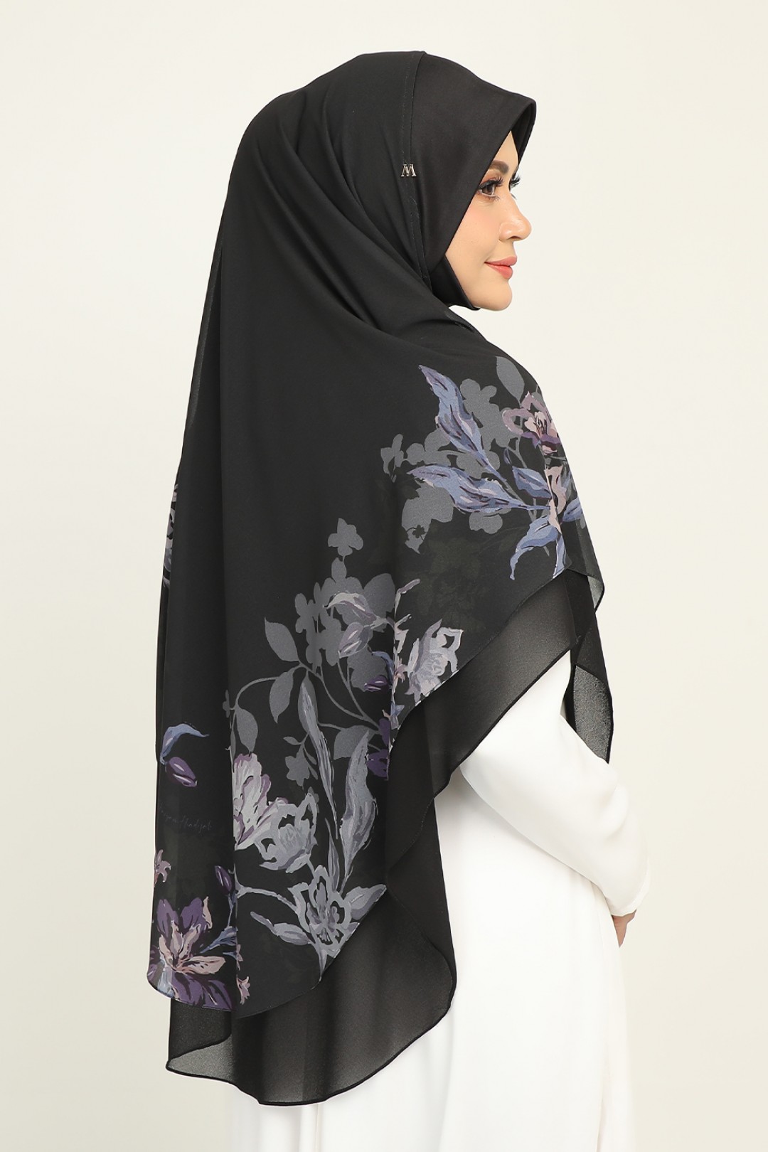 Sarung Printed Jiwa Noor Black