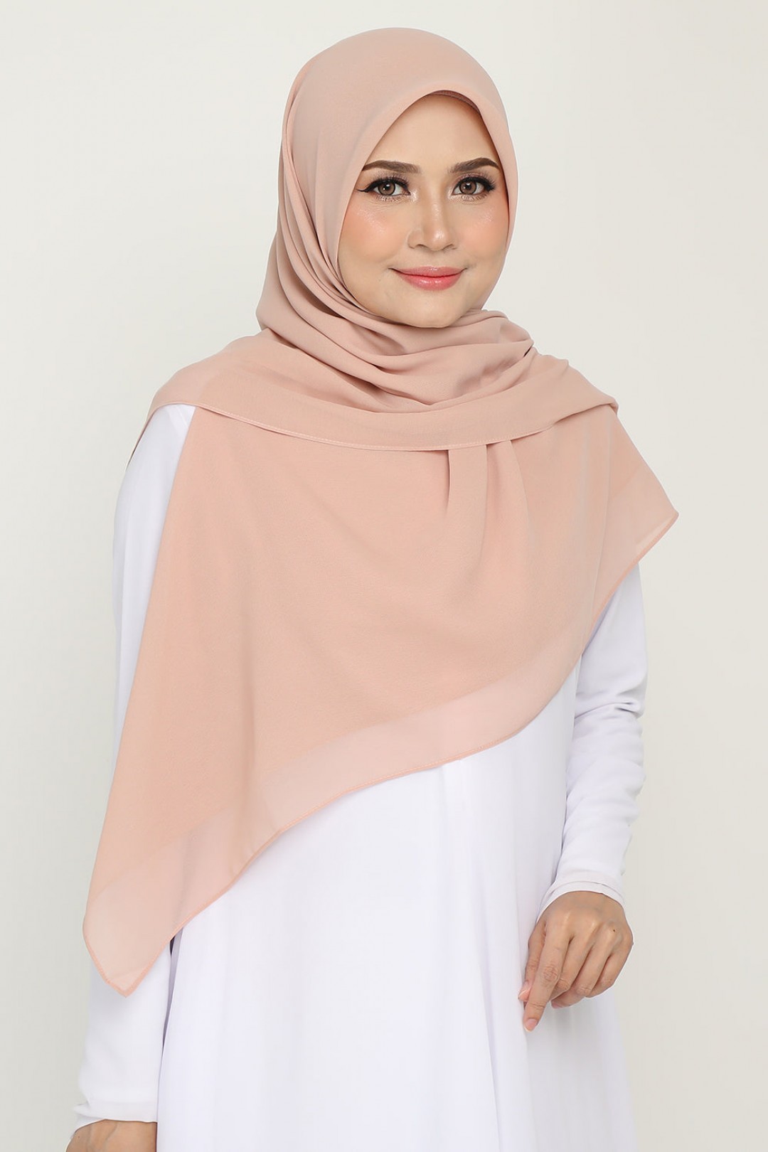 Bawal Square Peachy