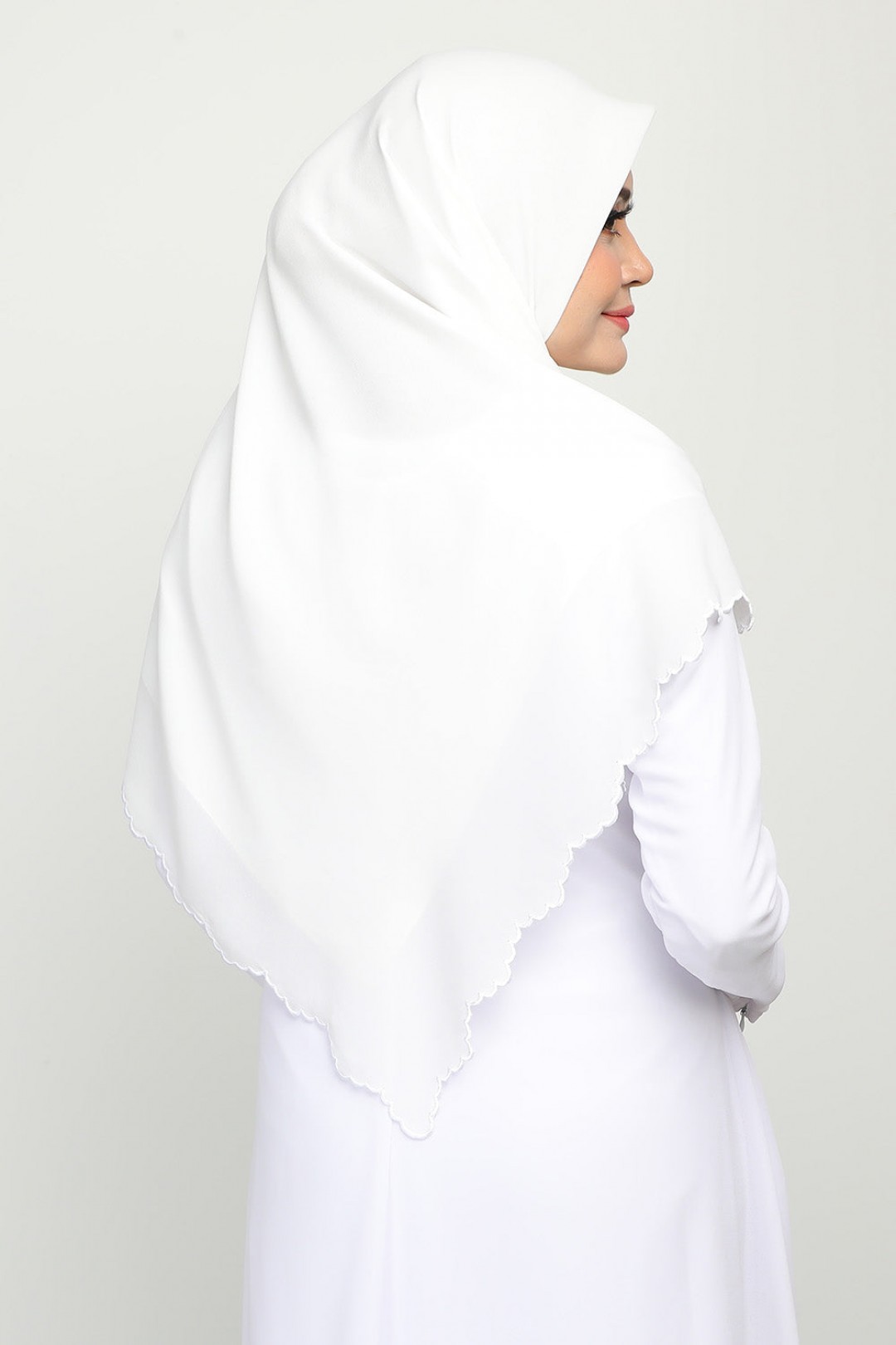 As-Is Bawal Sulam Preity White