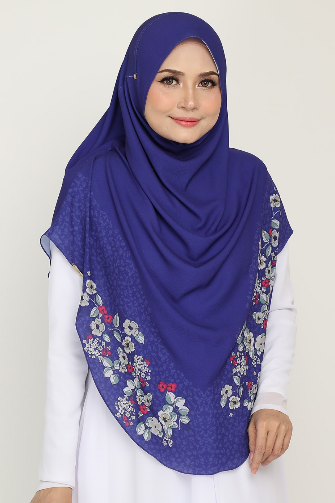 Umma Printed Hamra Solid Blue