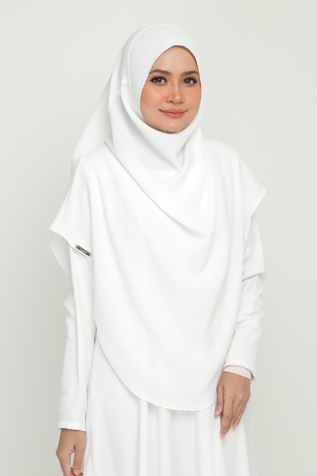 [AS-IS]- Umma Silk Silky White
