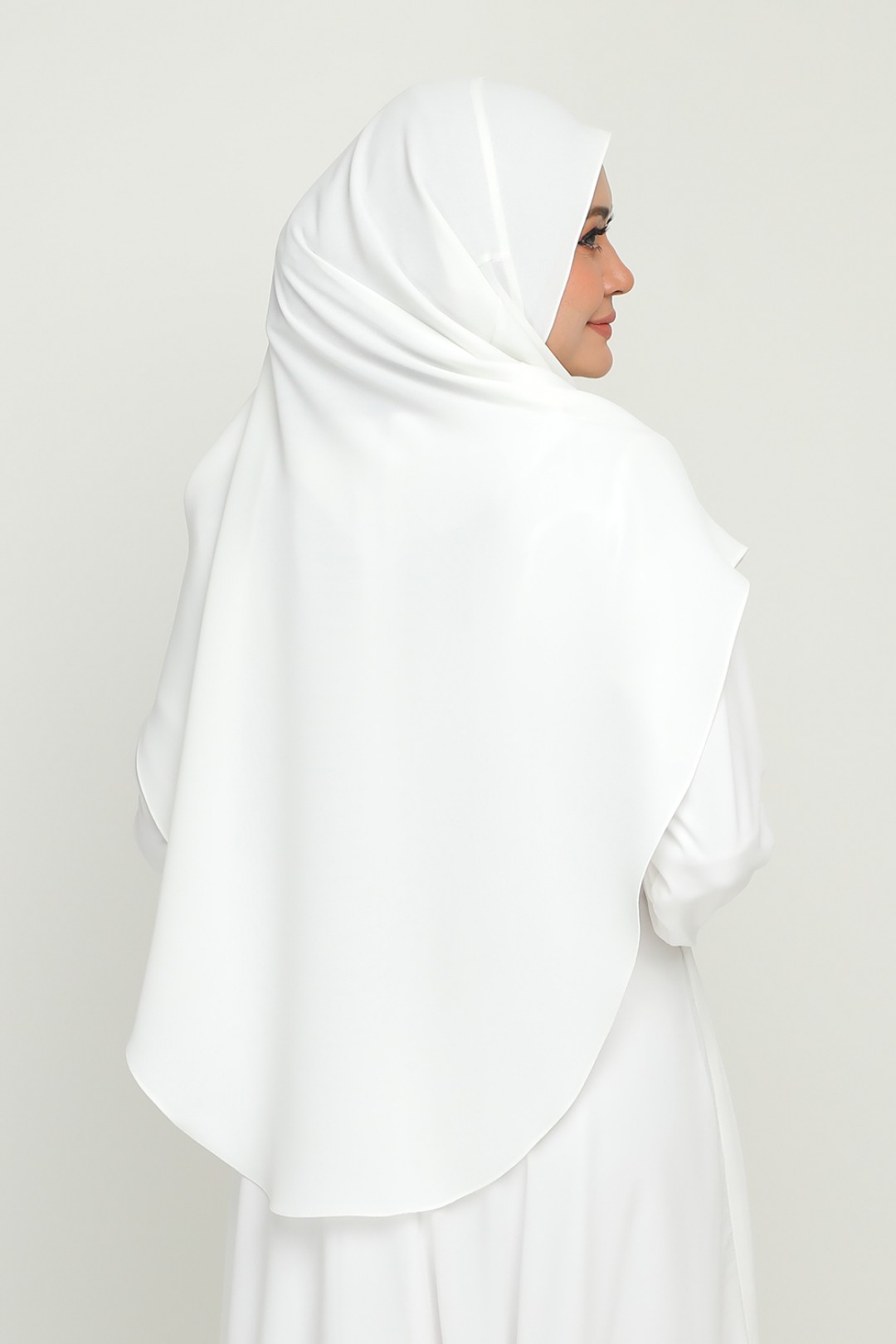 [AS-IS]- Umma Silk Silky White
