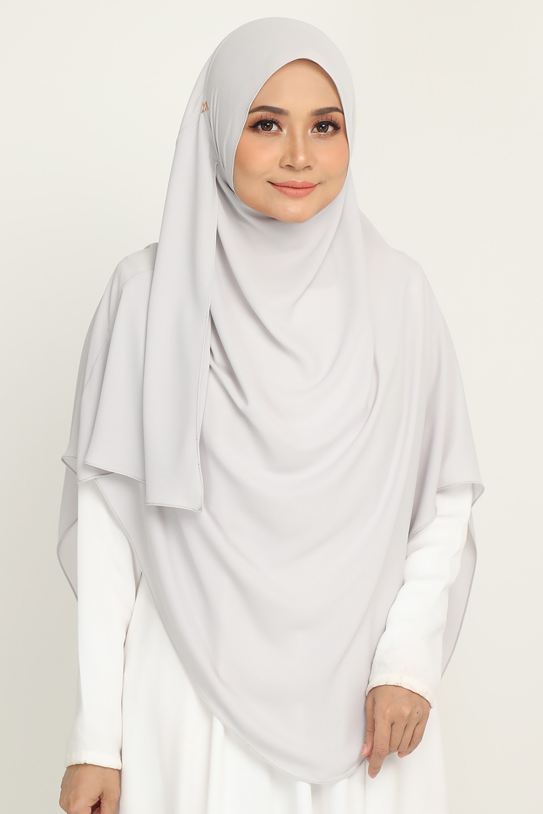 Umma Shawl Merangsri White Smoke