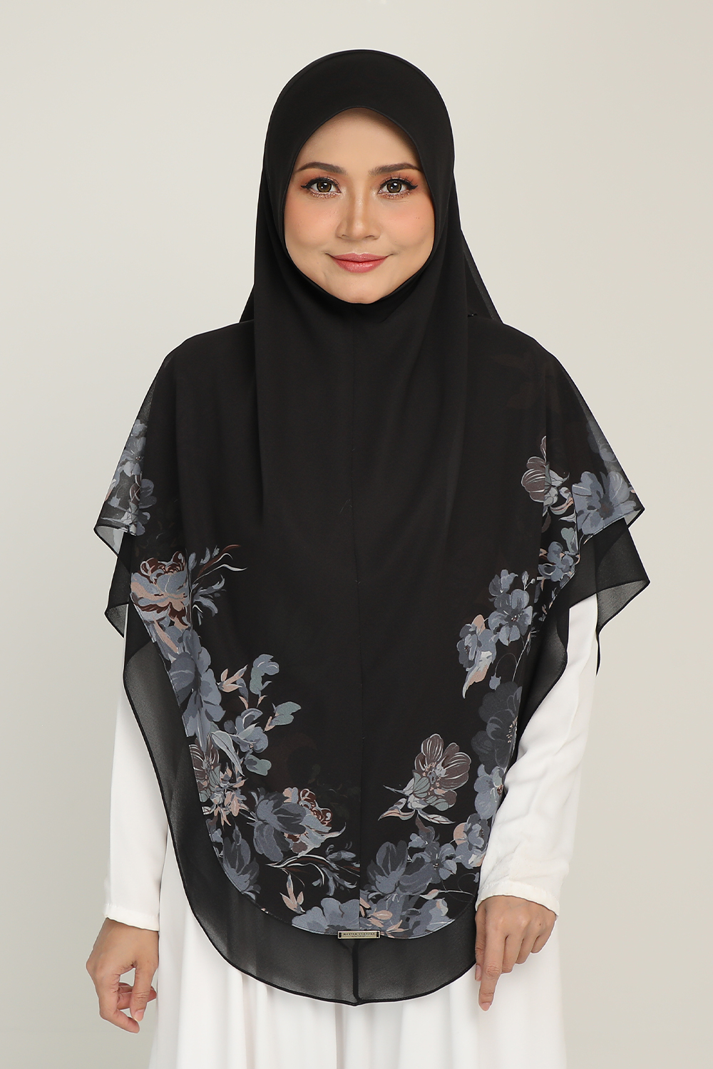 Sarung Printed Budi Arrow Black