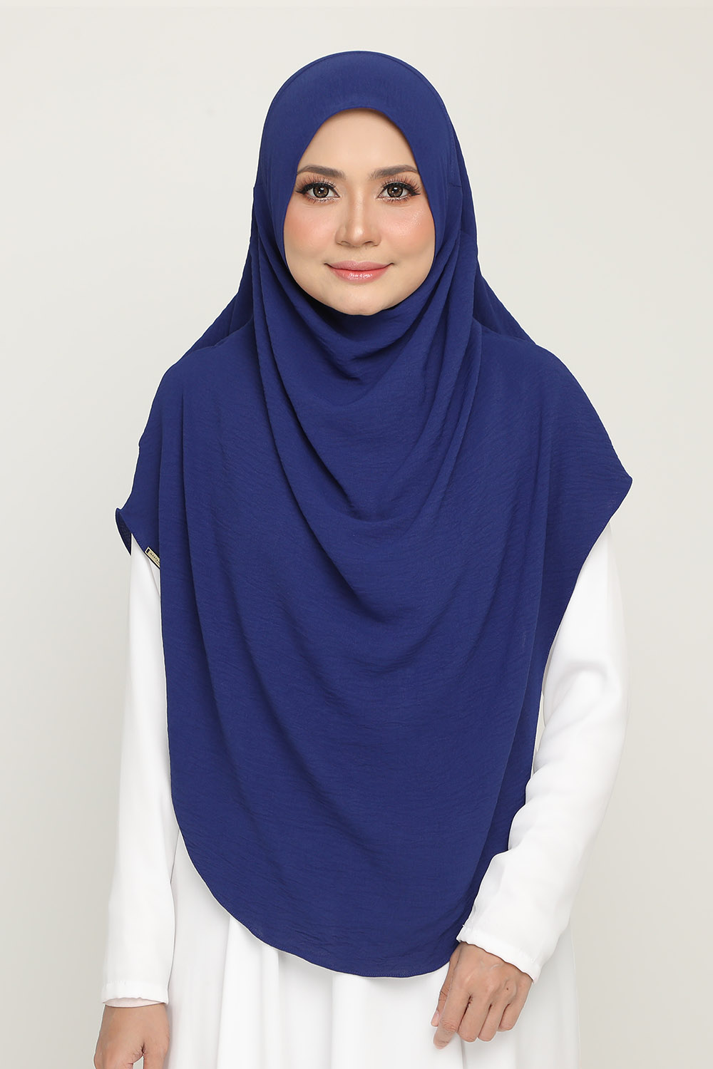 Umma Plain Dark Sapphire